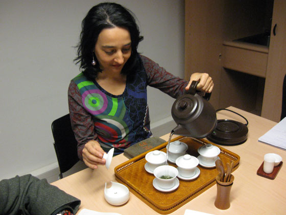 Gongfucha with gaiwan 盖碗泡茶 - Alessandra Di Muzio - Arte del tè