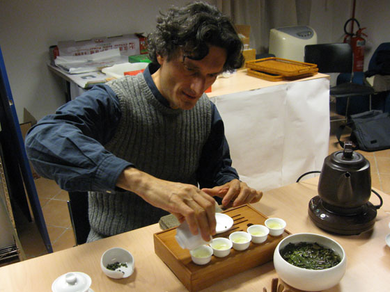 Gongfucha with gaiwan 盖碗泡茶 - Gianni Lancellotti - Arte del tè